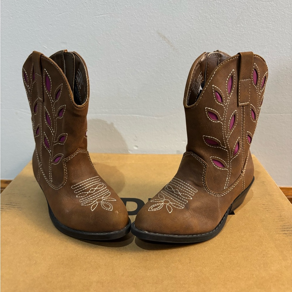 Brown Western Kids Cowboy Boots with Pink Cutouts. Wore once